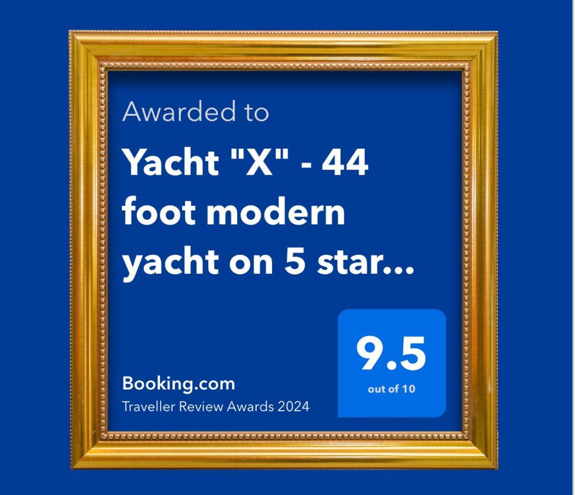 Yacht "X" - 44 Foot Modern Yacht On 5 Star Ocean Village Marina - Minutes Away From City Centre And Cruise Terminals, Free Parking ,Spa Package Available! Southampton Luaran gambar